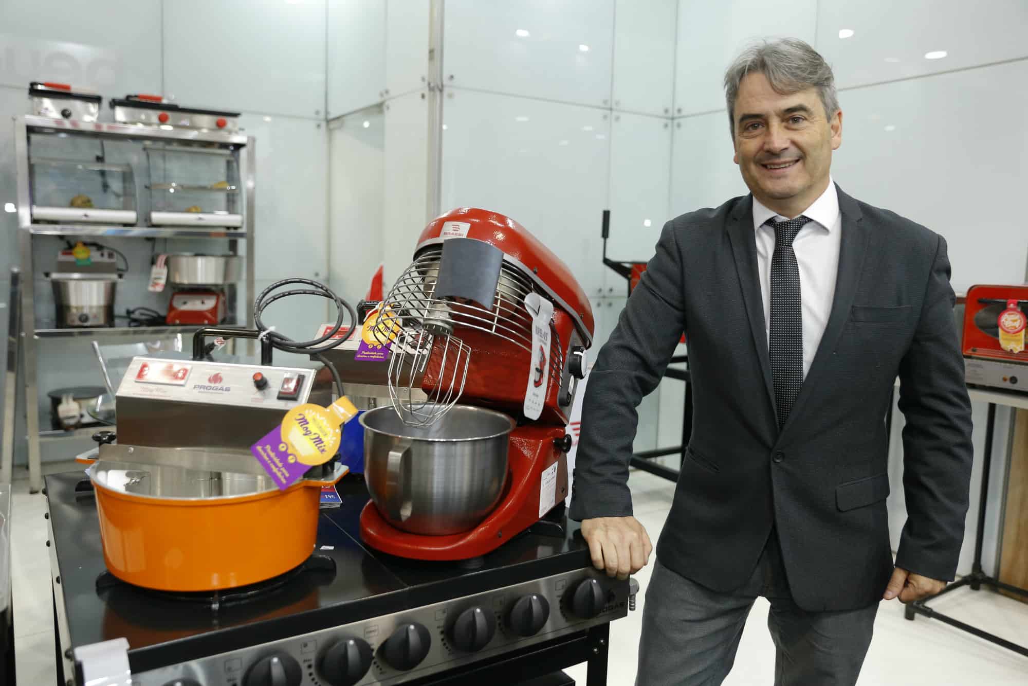 Progás e Braesi lançaram na feira a linha semi-industrial