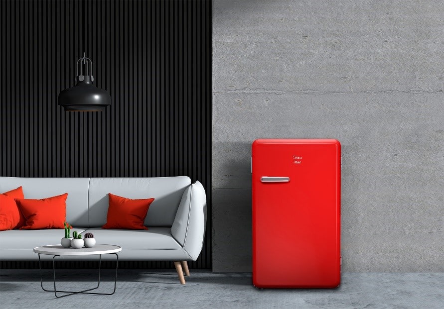 Midea lança versão exclusiva de Frigobar Retrô