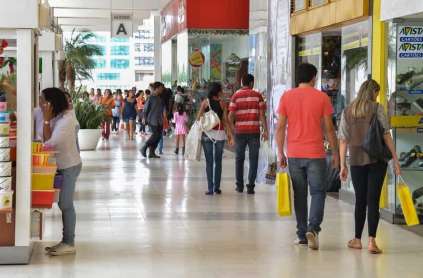 Consumo nos Lares Brasileiro encerra o semestre em alta de 2,20%