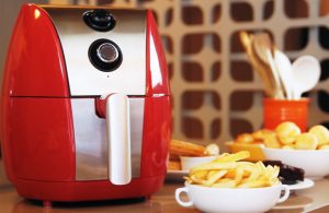 FRITADEIRAS ELÉTRICAS Bons números no caminho para a maturidade