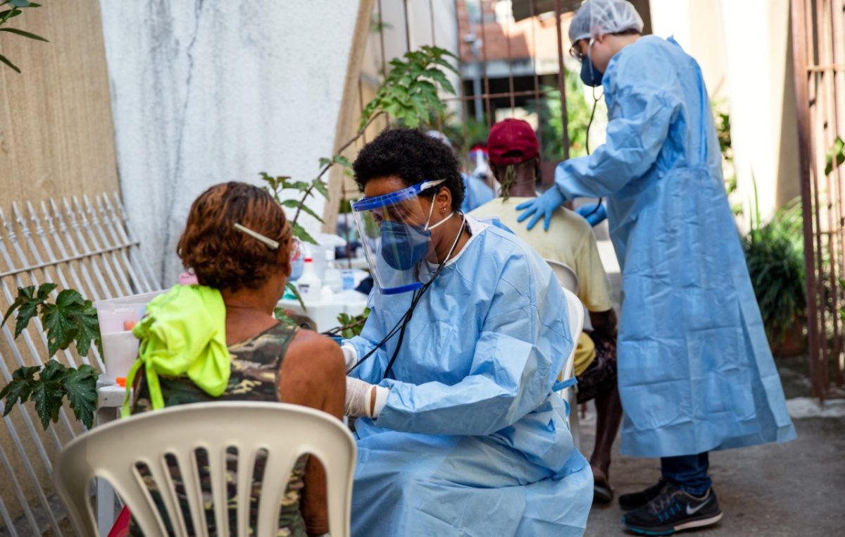 Médicos Sem Fronteiras recebe doação de protetores faciais produzidos pela Mondial Eletrodomésticos