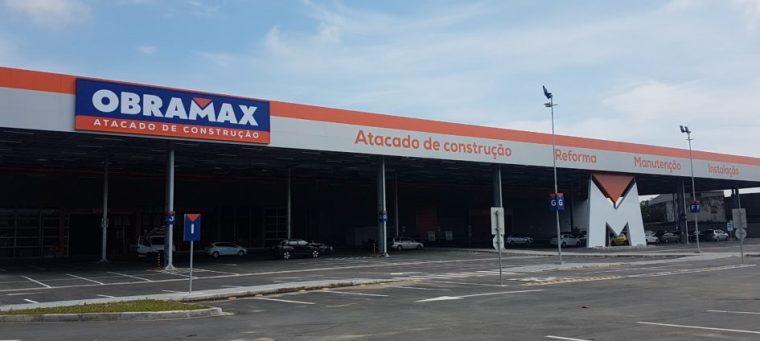  OBRAMAX INVESTE R$ 1,5 BI PARA EXPANDIR ATACAREJO DE MATERIAIS DE CONSTRUÇÃO