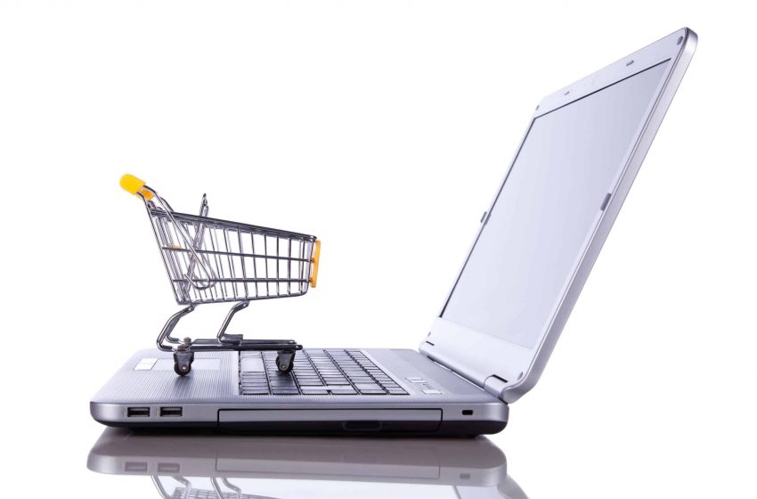 Vendas pela internet no Brasil registram alta de 13,05 % no 1º semestre do ano