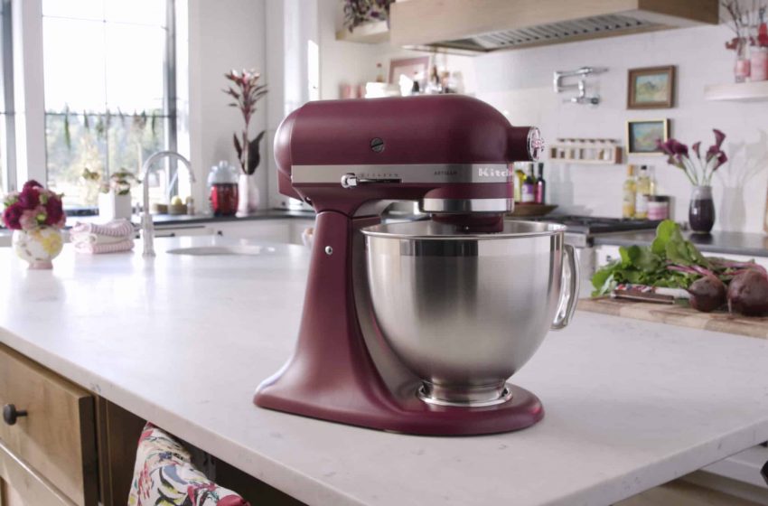 KitchenAid revela Beetroot como a Cor de Ano 2022