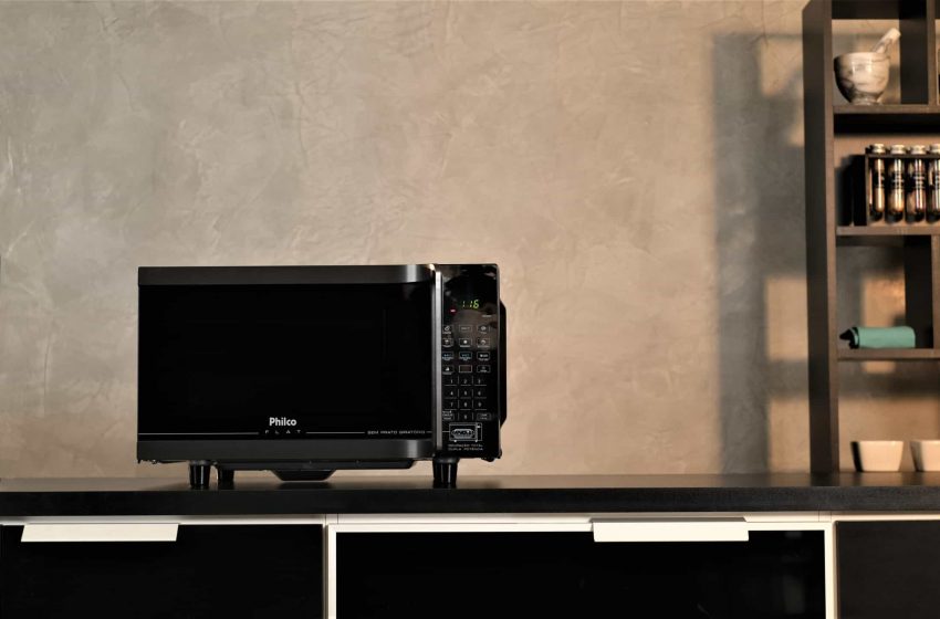 Philco inova e lança microondas sem prato giratório