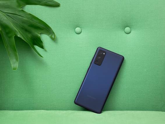 Samsung apresenta versão 5G do Galaxy S20 FE no Brasil