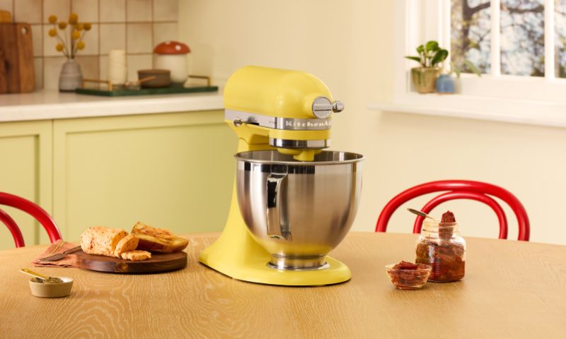 KitchenAid e Carlo’s Bakery anunciam colaboração